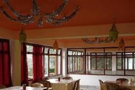 The Golden Crest Hotel Гангток Экстерьер фото